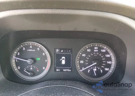 2018 Hyundai Tucson Sel z USA, uszkodzony, nr VIN KM8J33A49JU678850